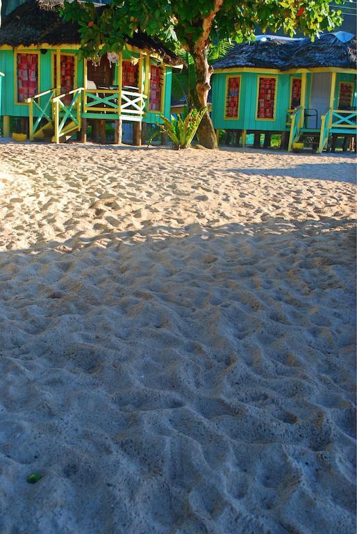 Taufua Beach Fales Lalomanu Quarto foto