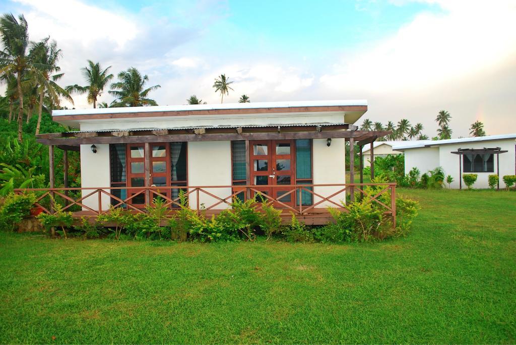 Taufua Beach Fales Lalomanu Quarto foto